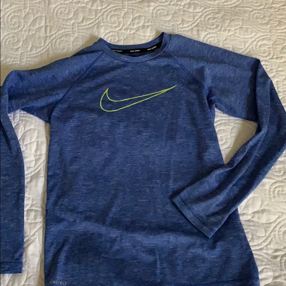 Nike dry fit swim top boys sz large 11-13y